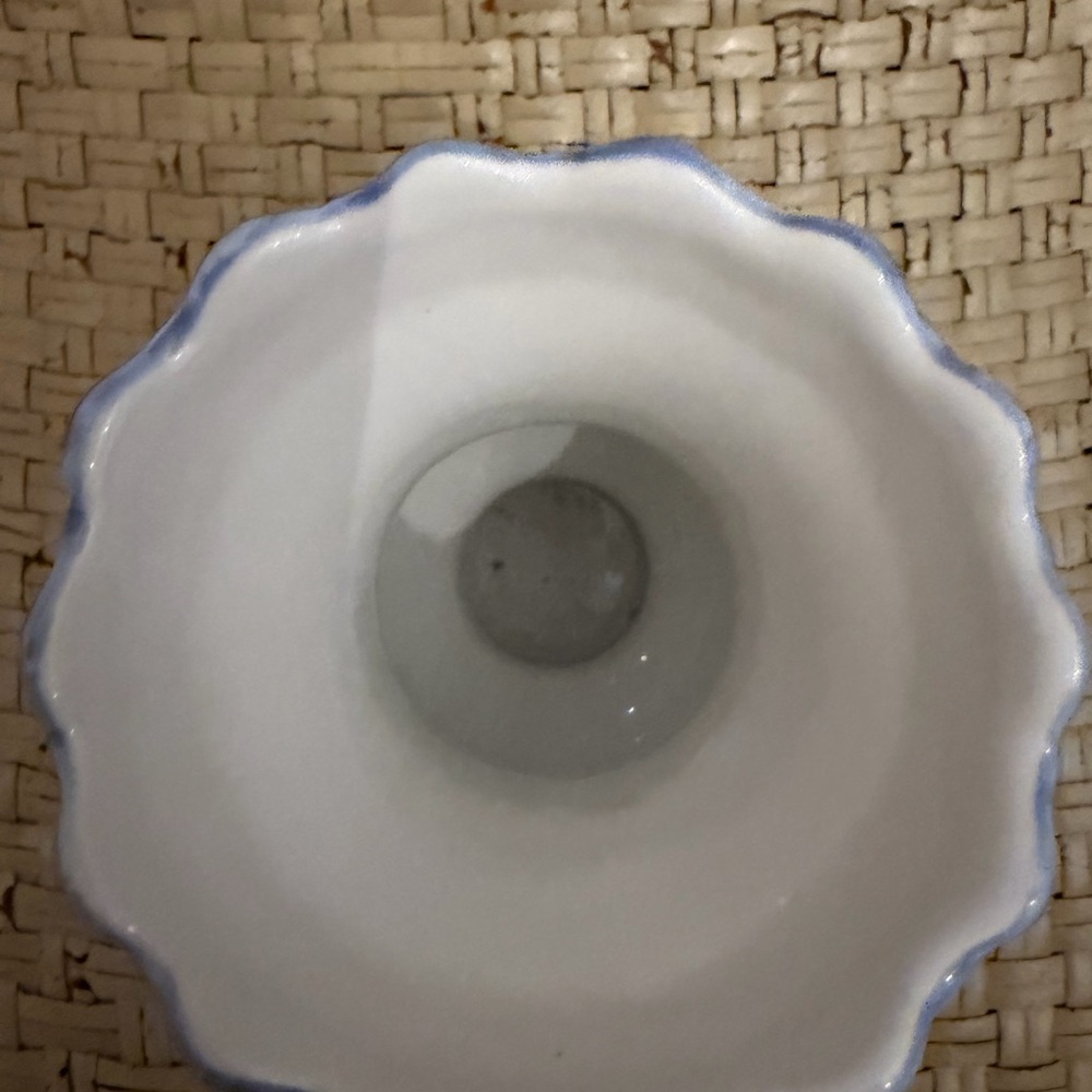 Bunny Blue and White Ceramic Art Piece Urn / Vase Dana Design Meadow - Picture 5 of 8